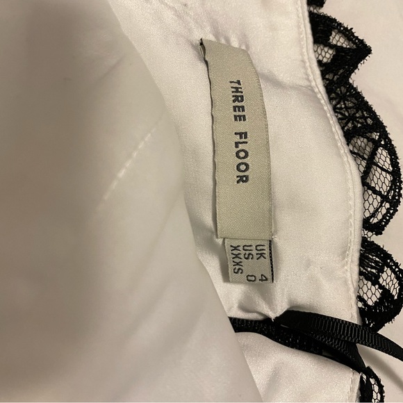 THREE FLOOR elegant beautiful asymmetric pleated lace dress, BN without Tag - Picture 3 of 9